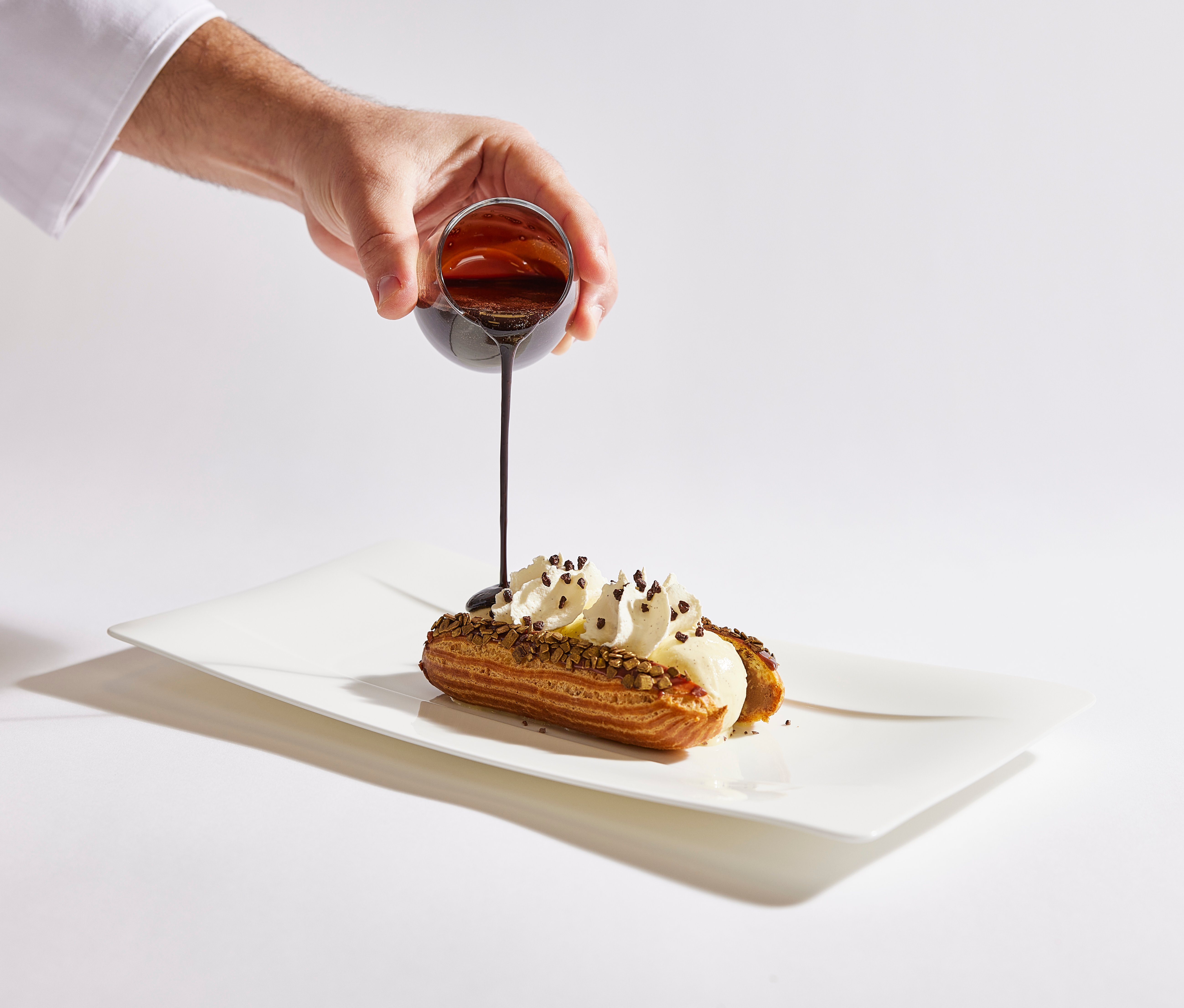 ParisGourmet_Eclairs_Set J_098