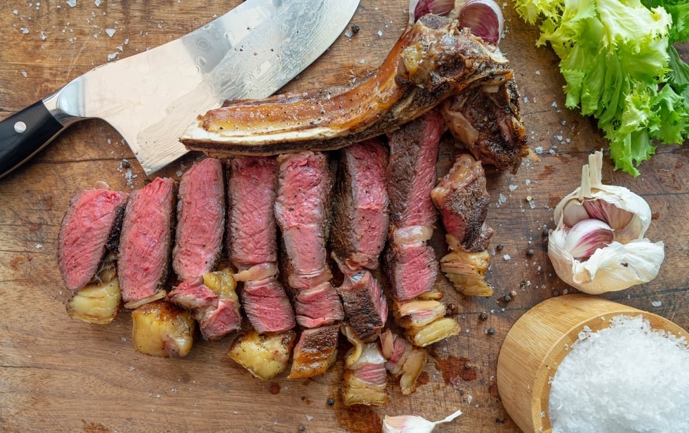 Sliced-medium-rare-steak