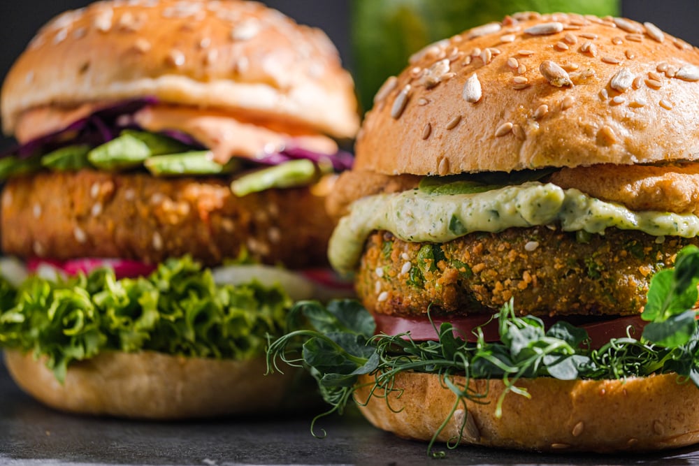 vegetarian-vegan-burger
